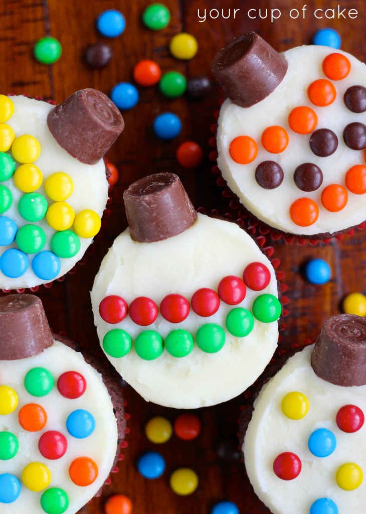 Easy Cupcake Decorating for Christmas - Your Cup of Cake