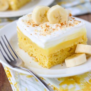 Easy Banana Pudding Cake - Your Cup of Cake