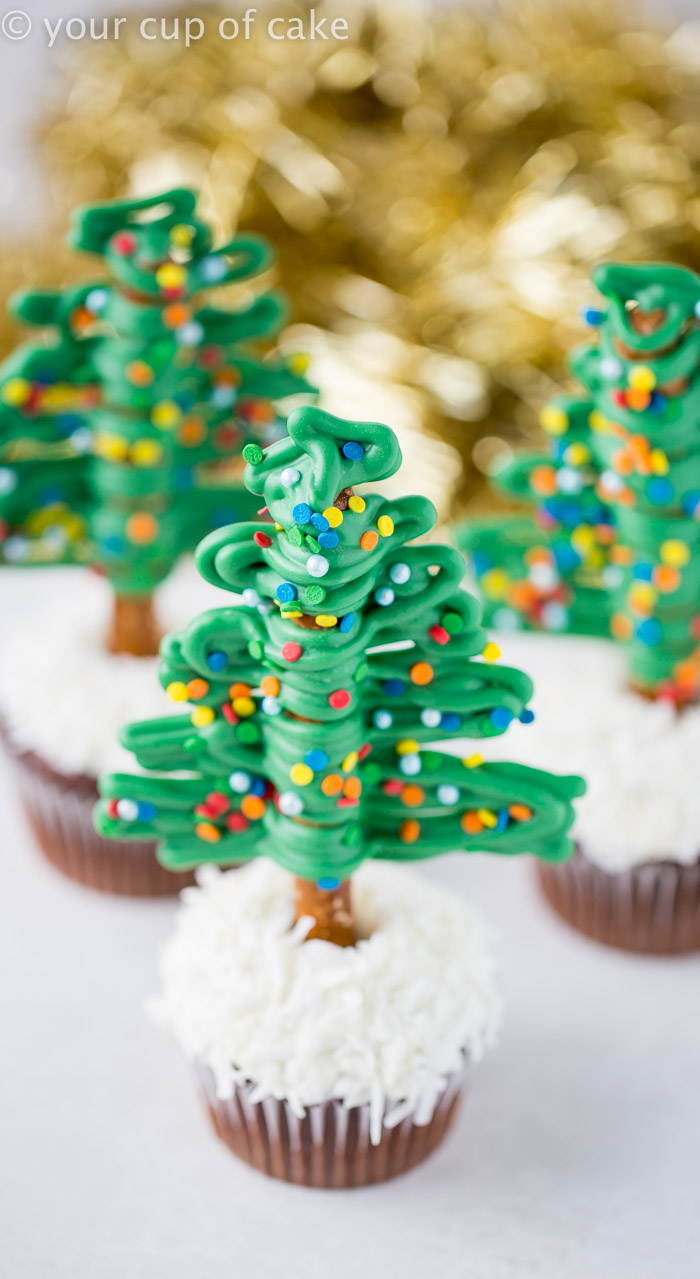 Easy Christmas Tree Cupcakes - Your Cup of Cake