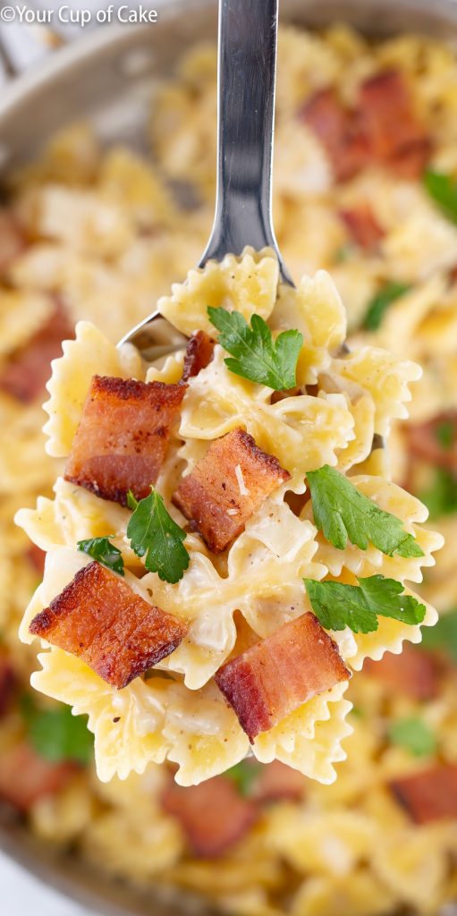 Easy One Pot Bacon Alfredo Pasta - Your Cup of Cake